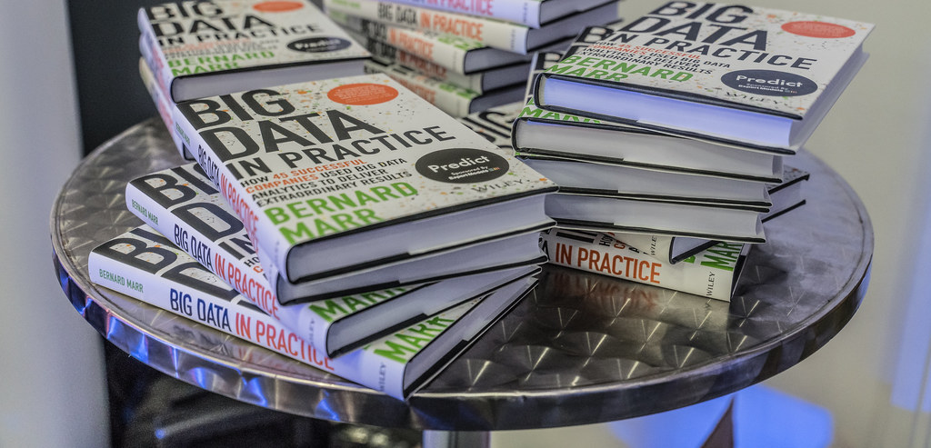 BIG DATA IN PRACTICE BY BERNARD MARR [PREDICT AT THE RDS OCTOBER 2016]-121662